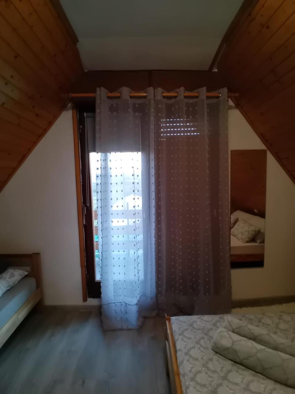 Apartman "Sarap" Metkovic Exterior photo